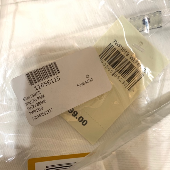 LUCKY BRAND SIENNA DESTROYED JEANS new with tags - Picture 5 of 7